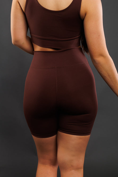 Short Rise Brown
