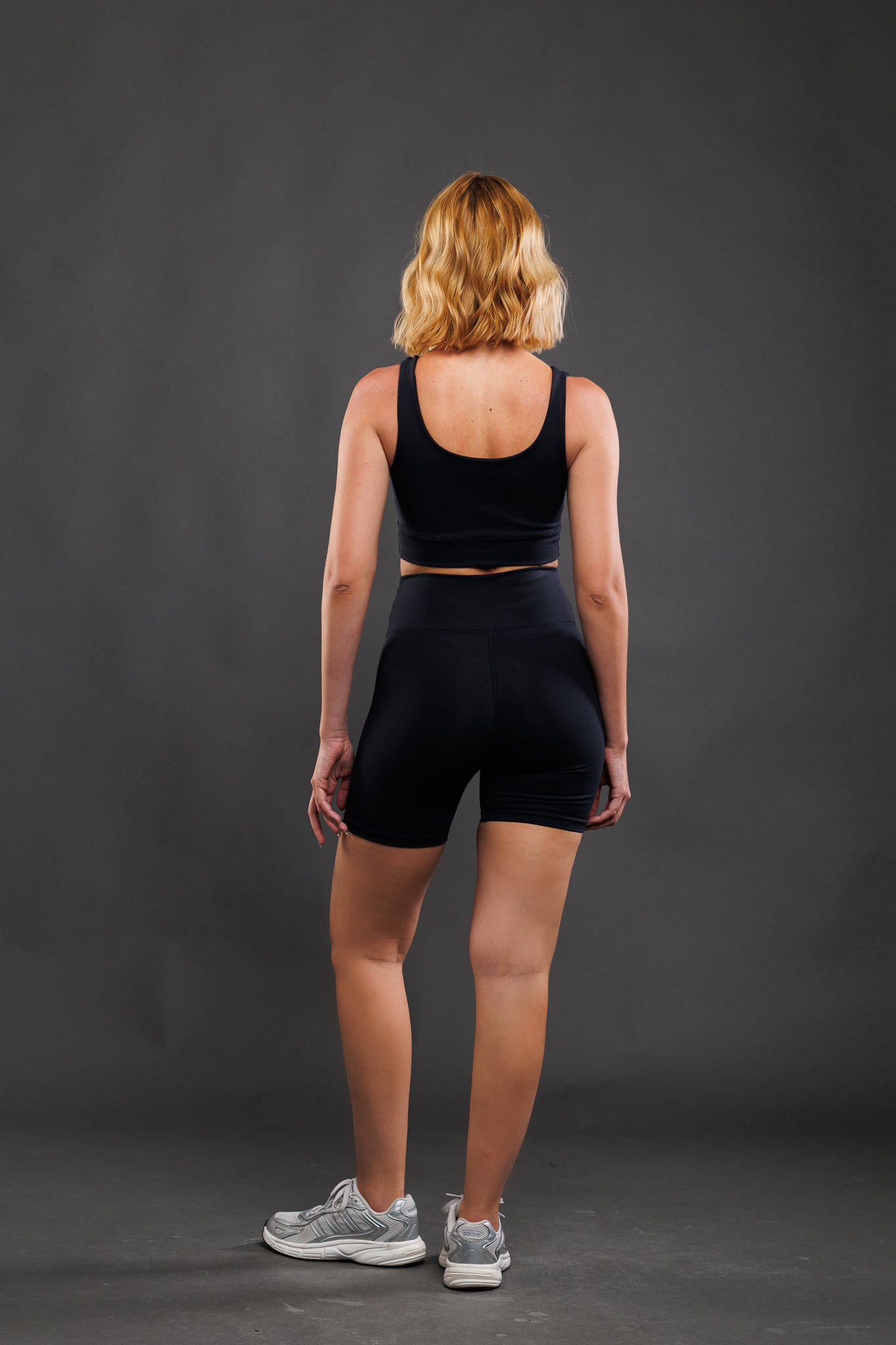 Top Zenith Black