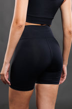 Short Rise Black